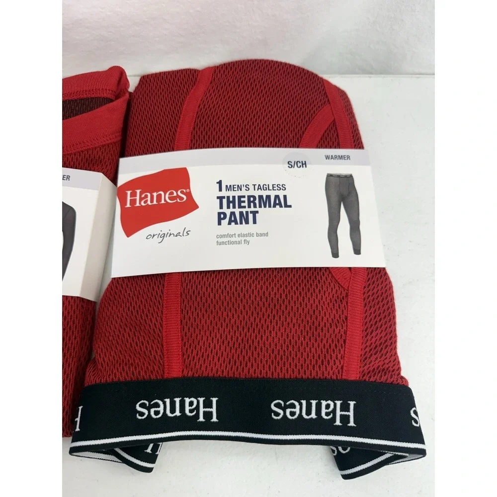 Hanes Men's Red  Reversible Thermal Crew And Thermal Pants Size S/CH